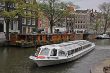 Filename=canalbus1.jpg
Filesize=225KiB
Dimensions=1024x683
Date added=Feb 22, 2010 canalbus1.jpg